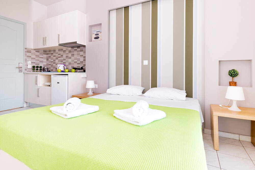 Studio - Guestroom