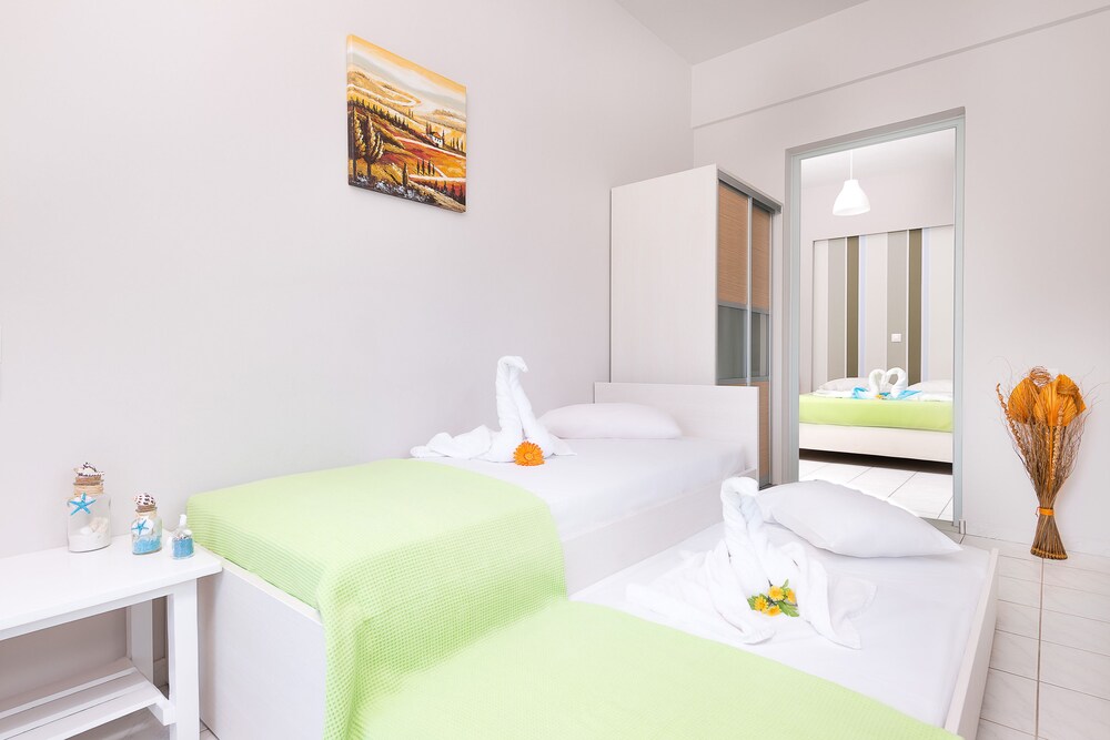 Studio - Guestroom