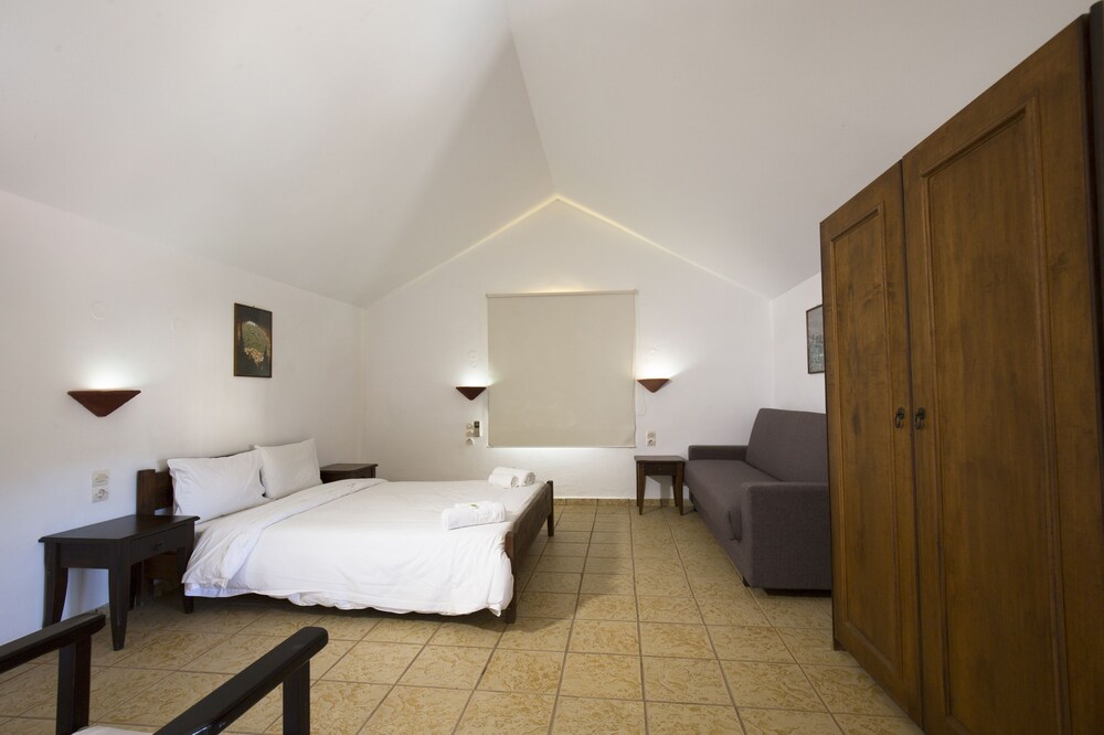 Duplex, 1 Bedroom (Pool\Mountain view) - Guestroom