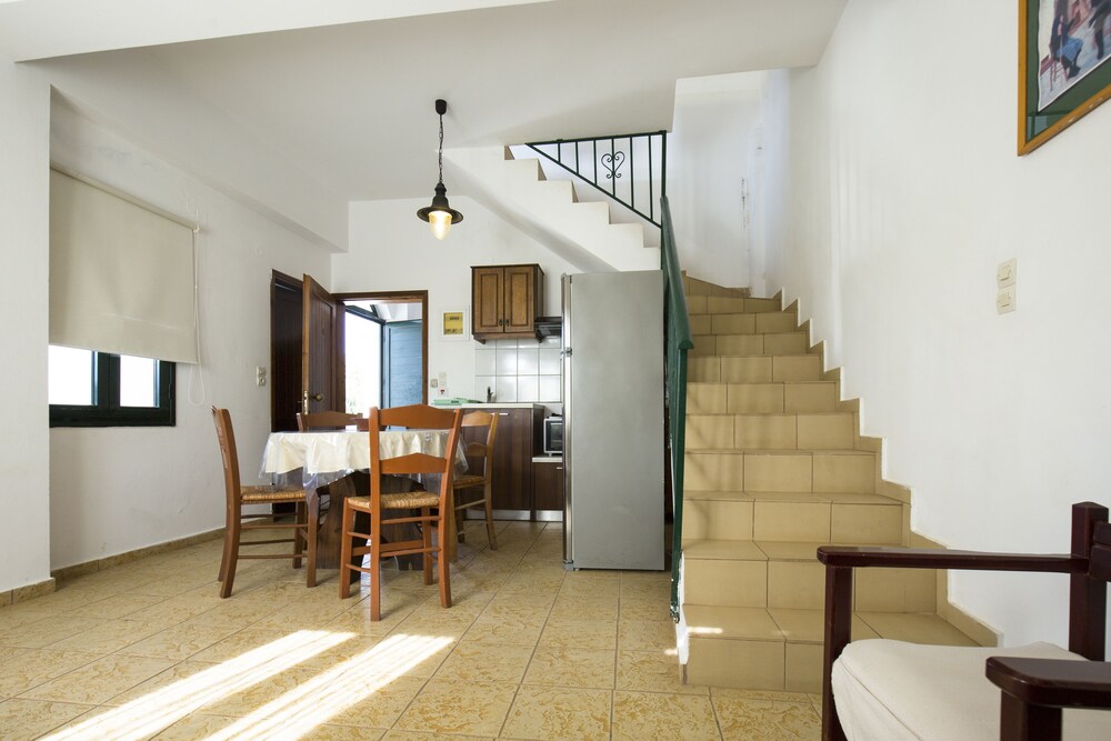 Duplex, 1 Bedroom (Pool\Mountain view) - Living Area
