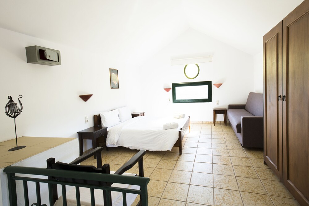 Duplex, 1 Bedroom (Pool\Mountain view) - Guestroom