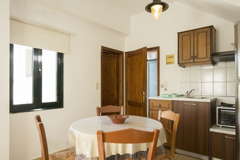 Duplex, 1 Bedroom (Pool\Mountain view) - In-Room Dining