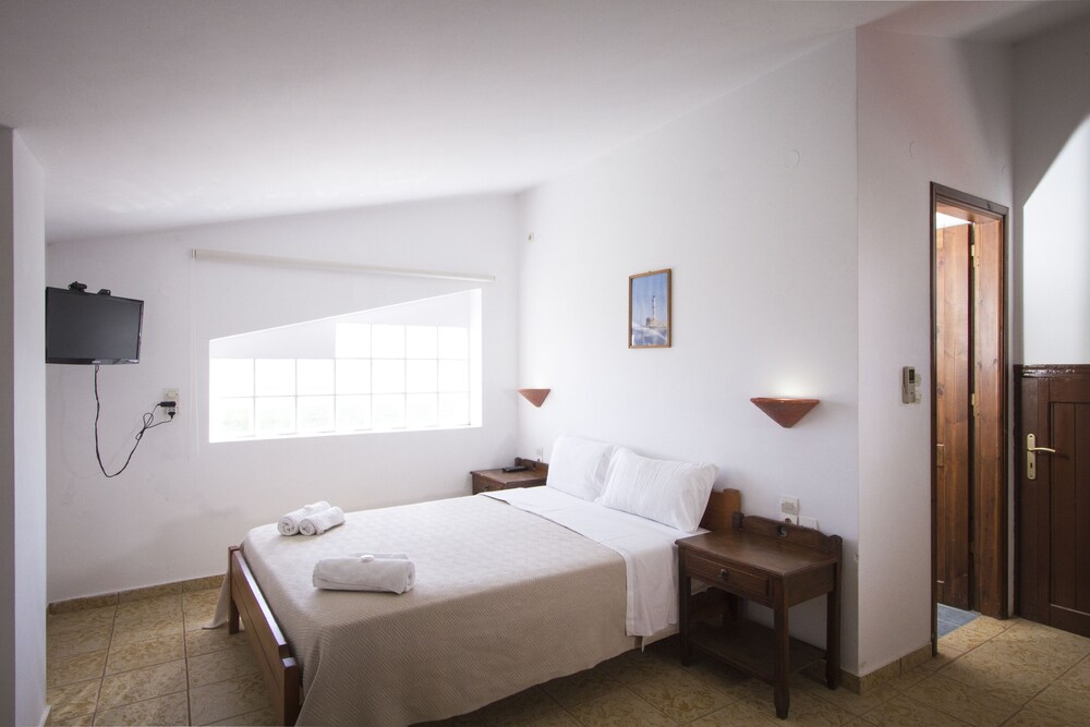 Family Apartment, Sea View (2 Bedrooms) - Guestroom