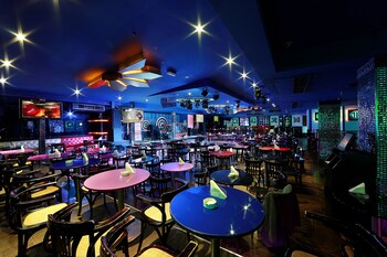 Hotel Bar