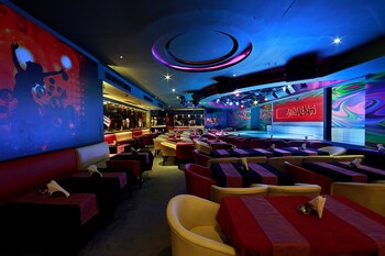 Hotel Bar
