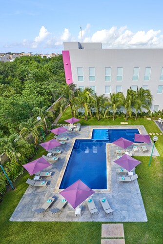 City Express Playa del Carmen