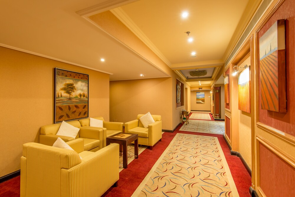 Executive Lounge