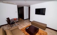 Suite, 1 King Bed, Non Smoking