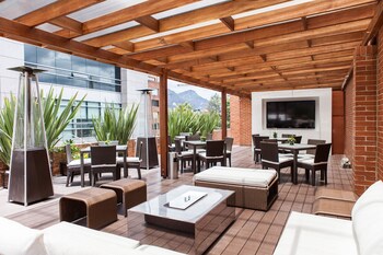 Hotel Bar