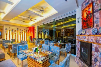 Hotel Bar