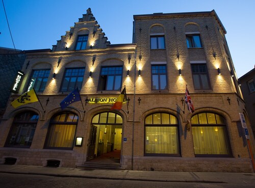Albion Hotel