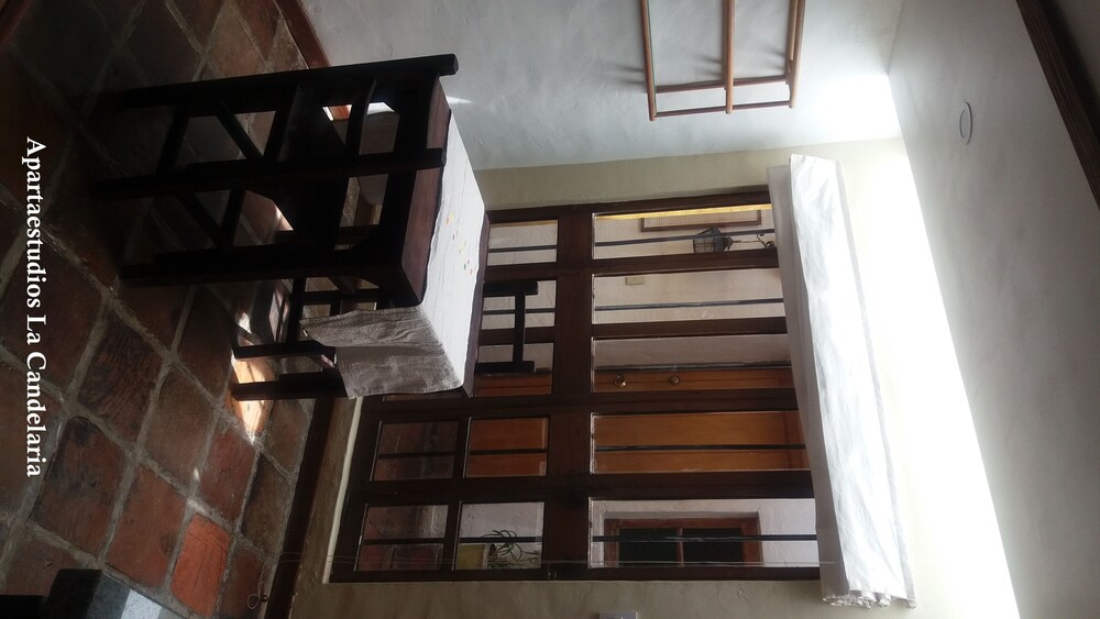 Standard Apartment - Guestroom