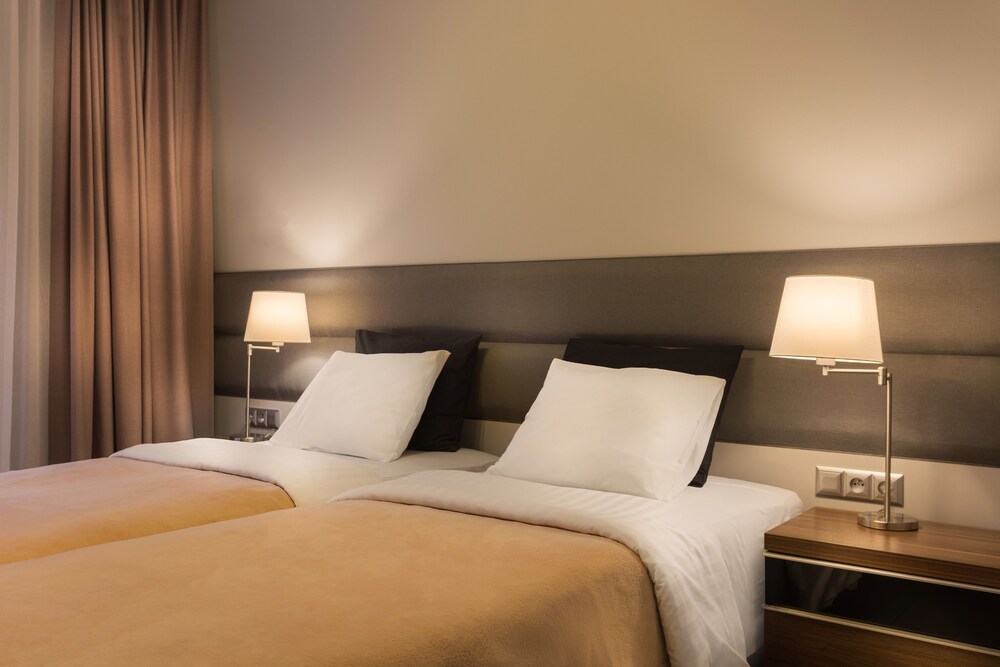 Standard Apartment - Guestroom
