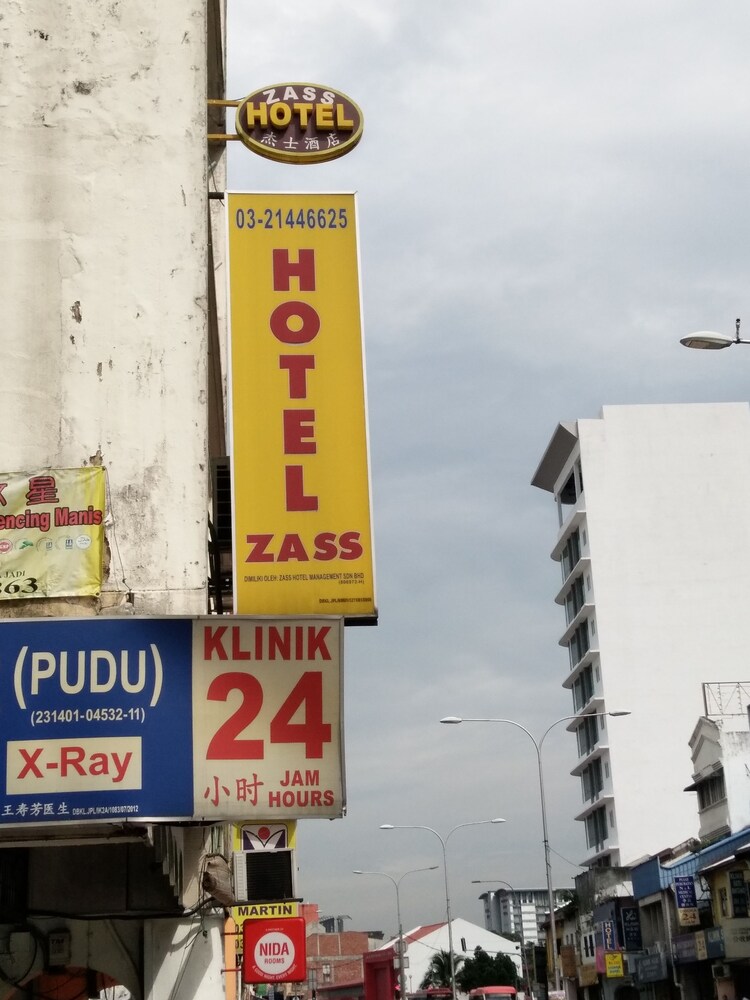 Entrada al hotel