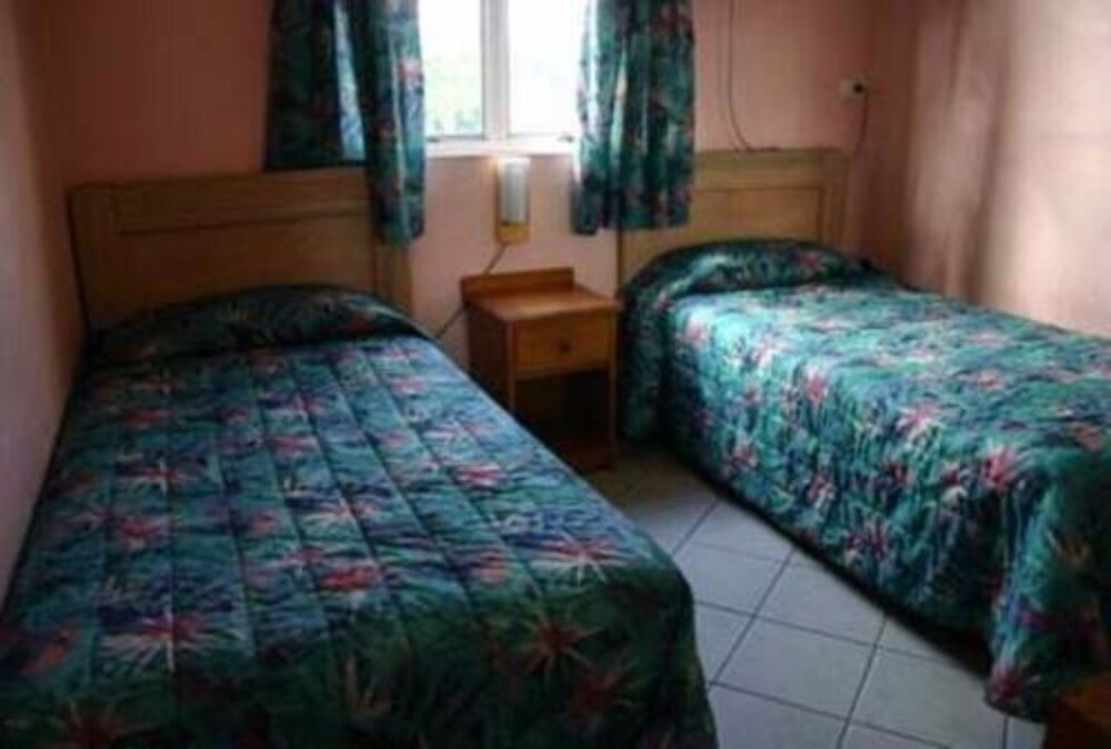 Two-Bedroom Apartment - Guestroom