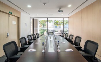 Executive Lounge