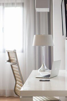 In-Room Business Center