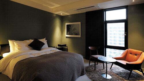 JS Boutique Hotel