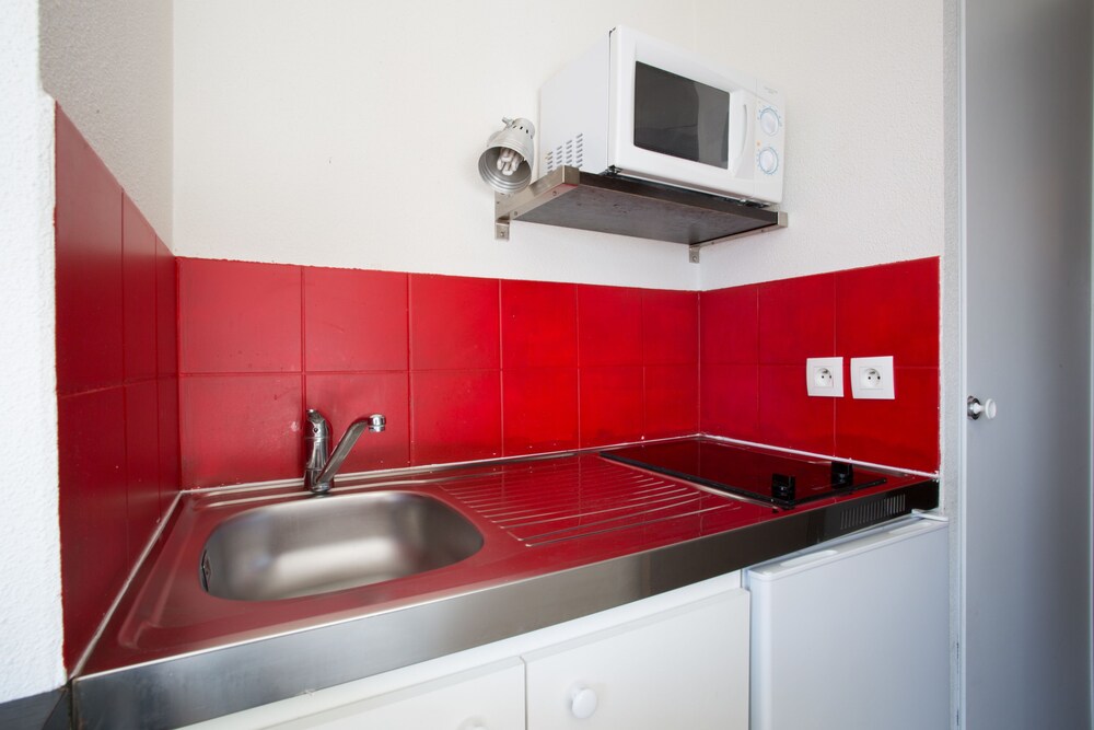 Studio, Kitchenette - Private Kitchenette