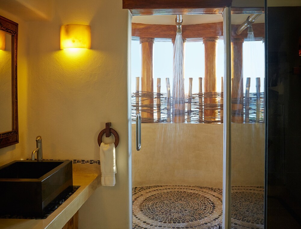Douche de la salle de bain