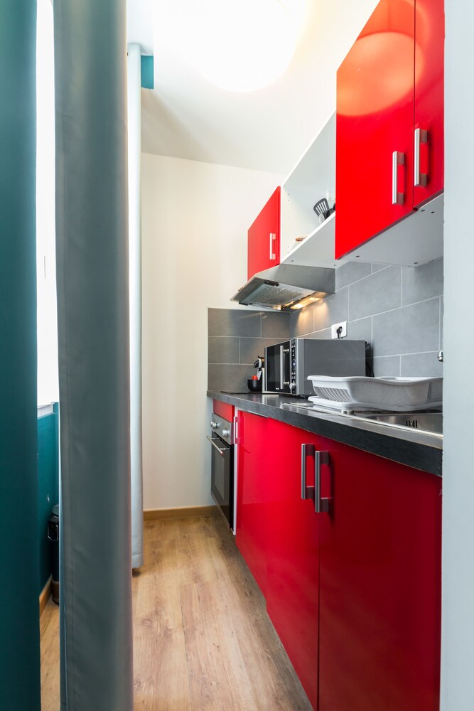 Standard Apartment, Kitchen - In-Room Kitchen
