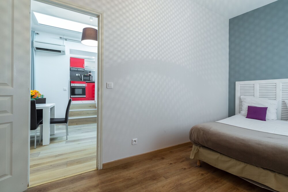 Superior Apartment, Kitchen - Guestroom