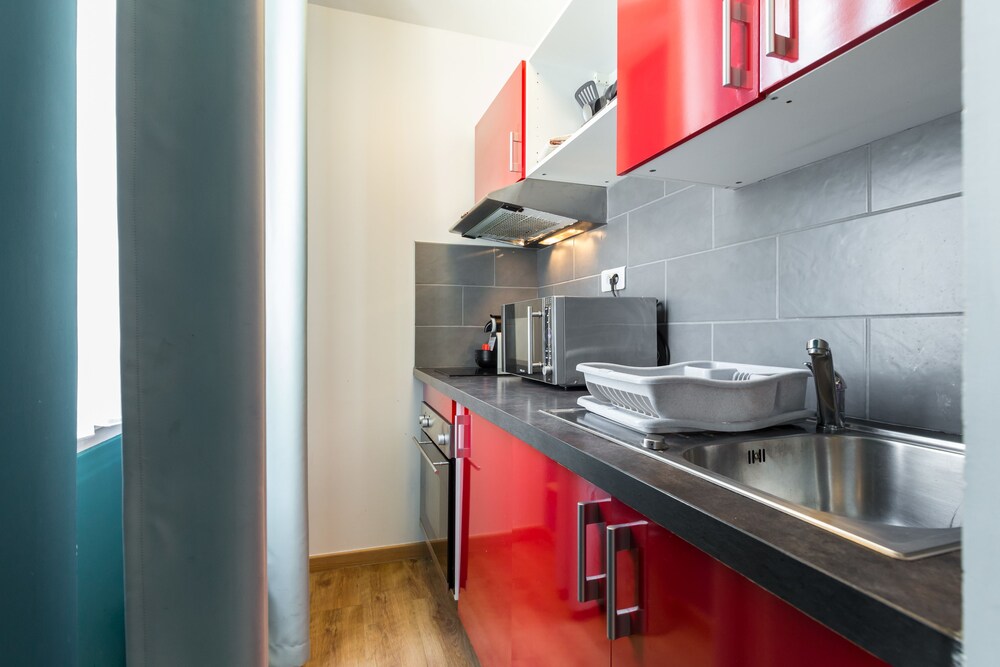 Standard Apartment, Kitchen - In-Room Kitchenette