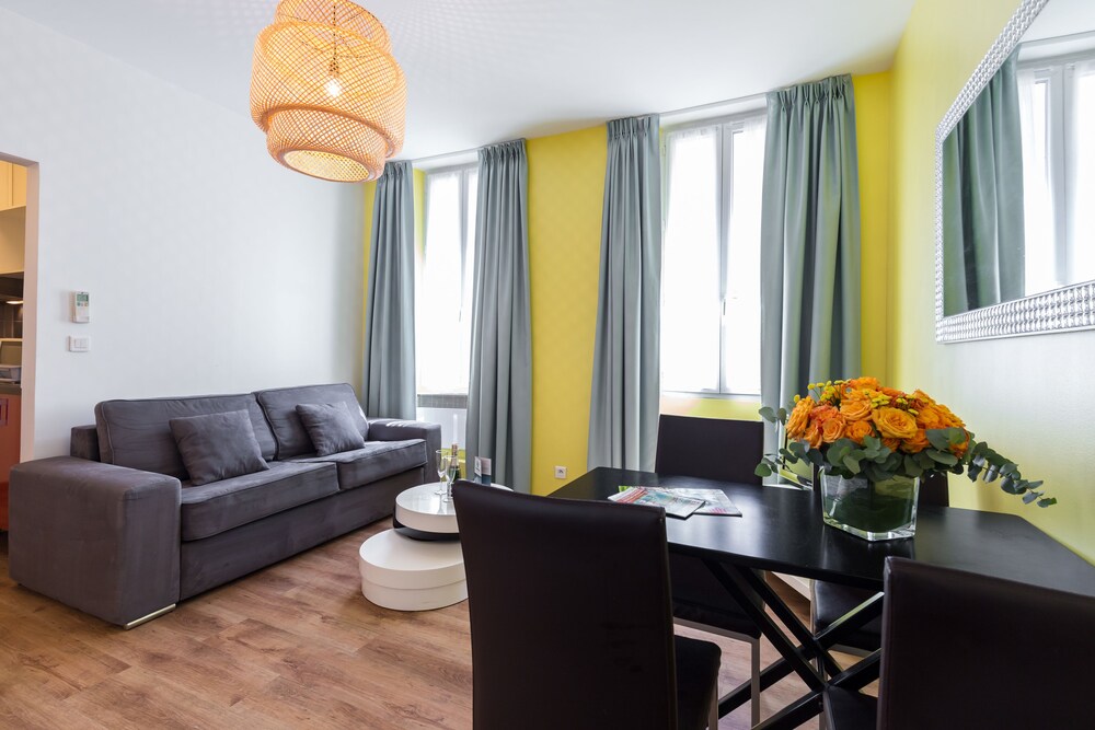 Standard Apartment, Kitchen - Guestroom