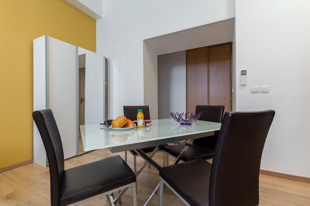 Apartment, Ground Floor (2 pièces) - In-Room Dining