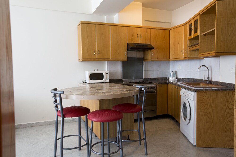 Suite, 3 Bedrooms, Sea View - In-Room Kitchenette