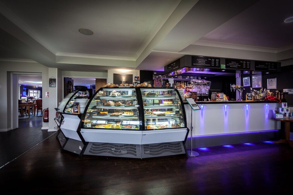 Hotel Bar