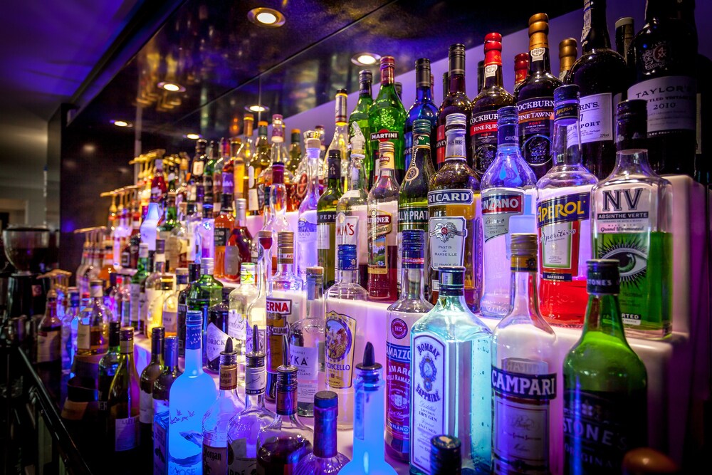 Hotel Bar
