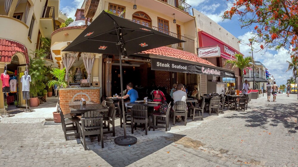 Mostrador de check-in y check-out