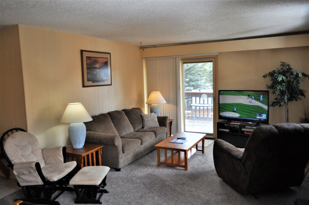 3 Bedroom Standard - Living Area