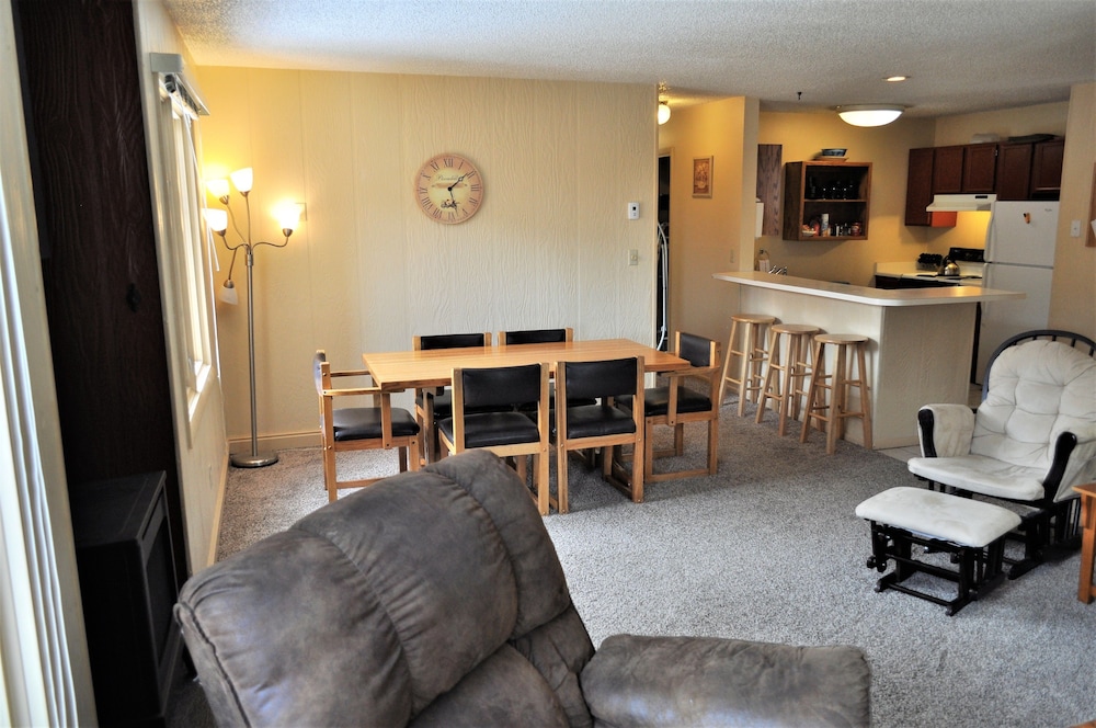 3 Bedroom Standard - Living Area