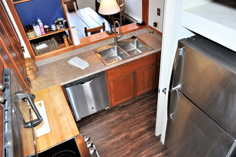 2 Bedroom Standard - In-Room Kitchen