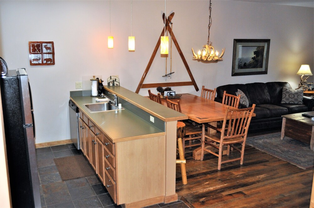 Standard Room, 1 Bedroom - In-Room Kitchen