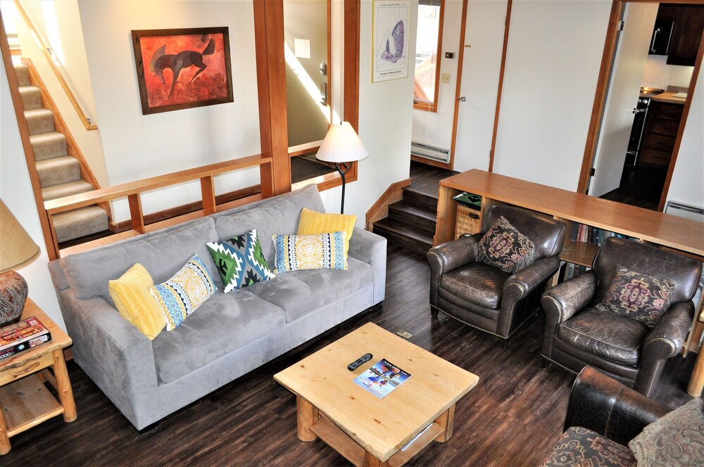 2 Bedroom Standard - Living Area