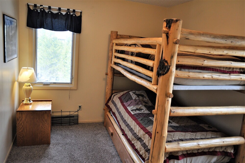 3 Bedroom Standard - Guestroom