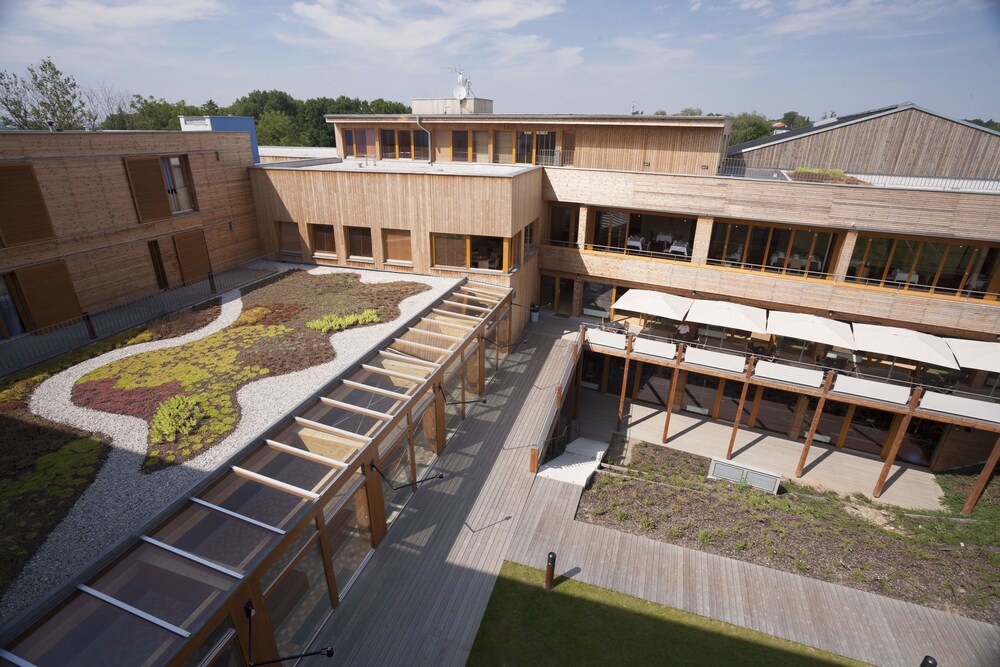 Courtyard View