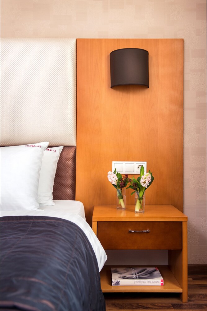 Studio Double Apartment - Guestroom