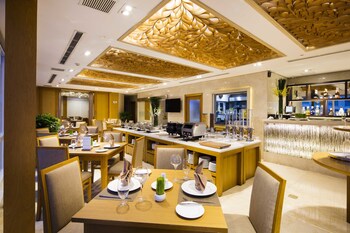 Food Court