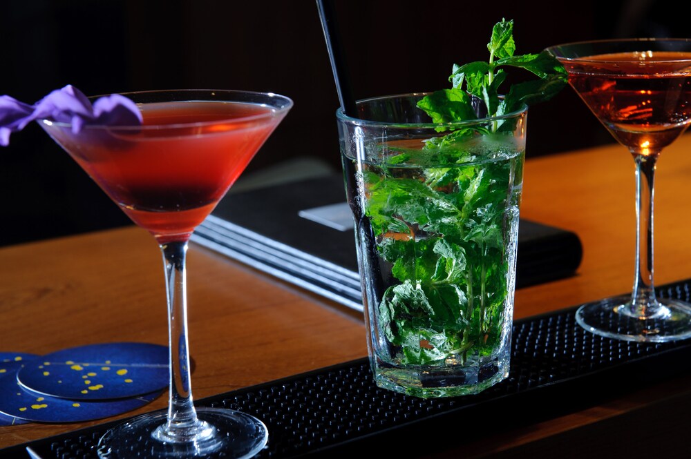 Hotel Bar