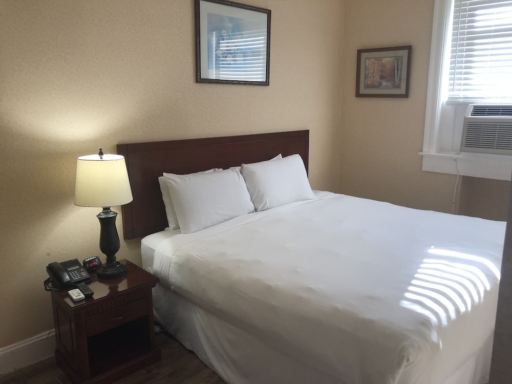 Guestroom View