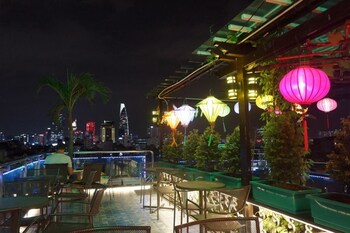 Hotel Bar