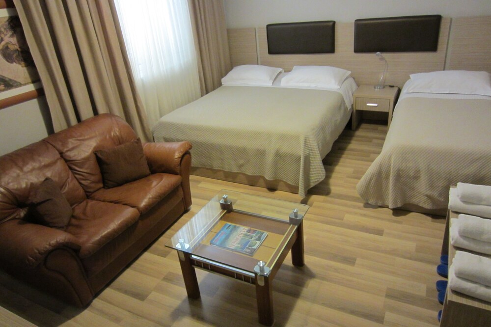 Guestroom