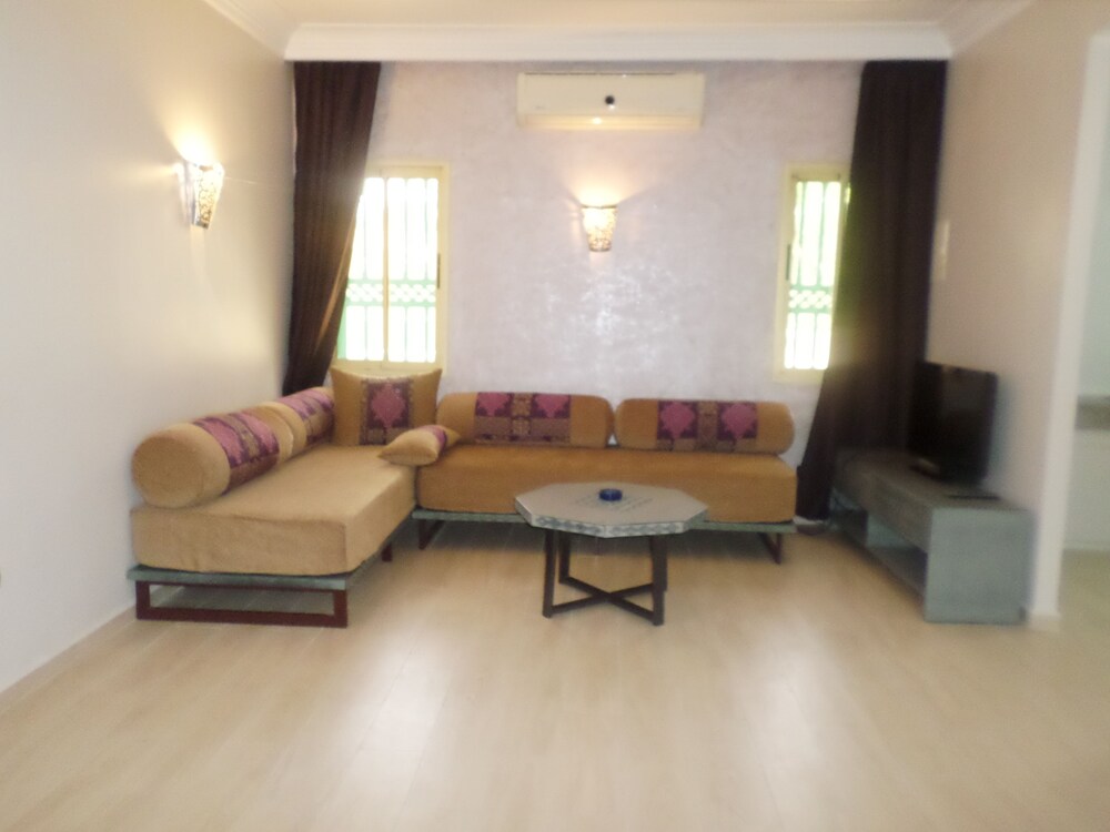 Condo, 1 Bedroom - Living Area