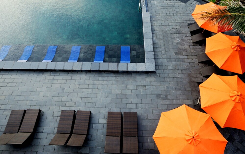 Infinity Pool