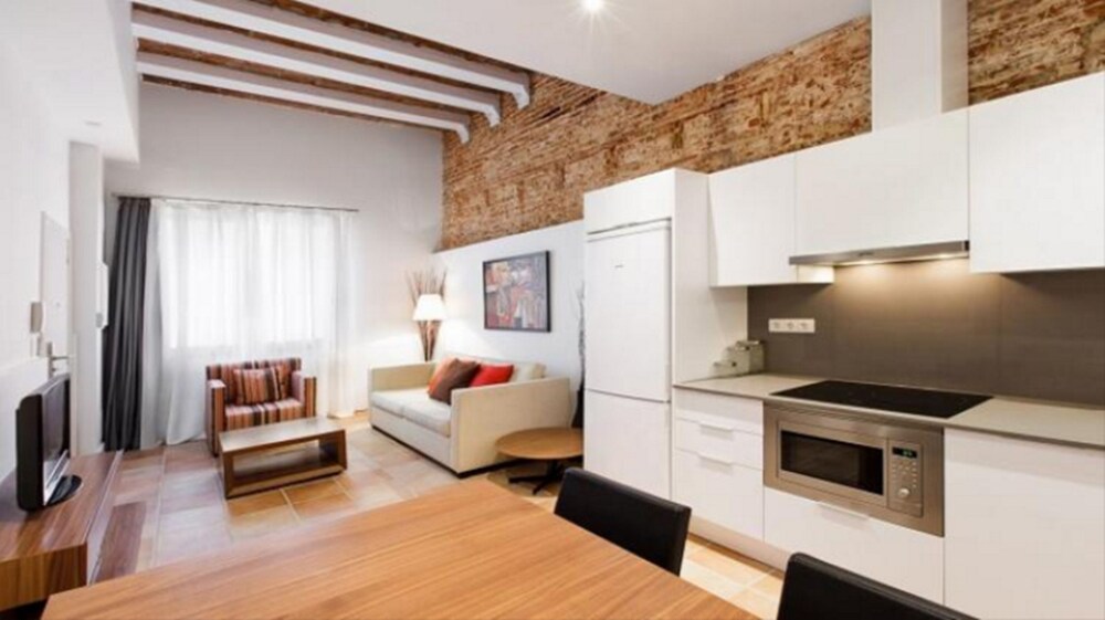 Apartment, 2 Bedrooms - In-Room Kitchen