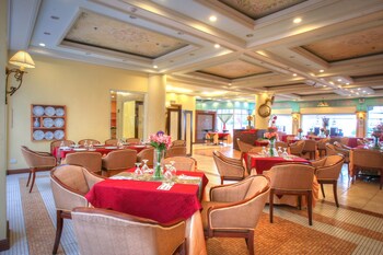 Hotel Lounge